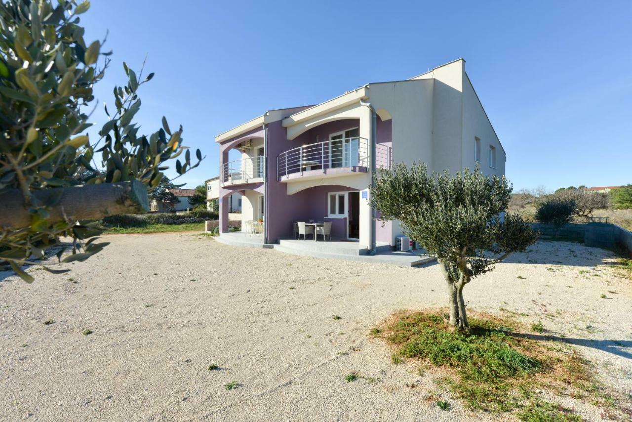 Apartments L&M Vir Bagian luar foto
